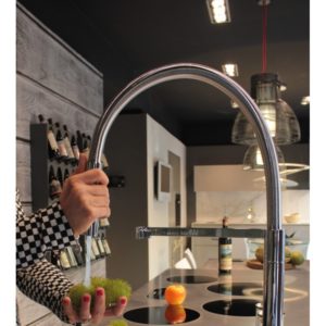 9 rubinetto-tre-vie-cucina-cromato-con-mollettone-movibile-e-doccia-staccabile-2-getti-per-utilizzo-con-filtro-depuratore-Dracosapienza